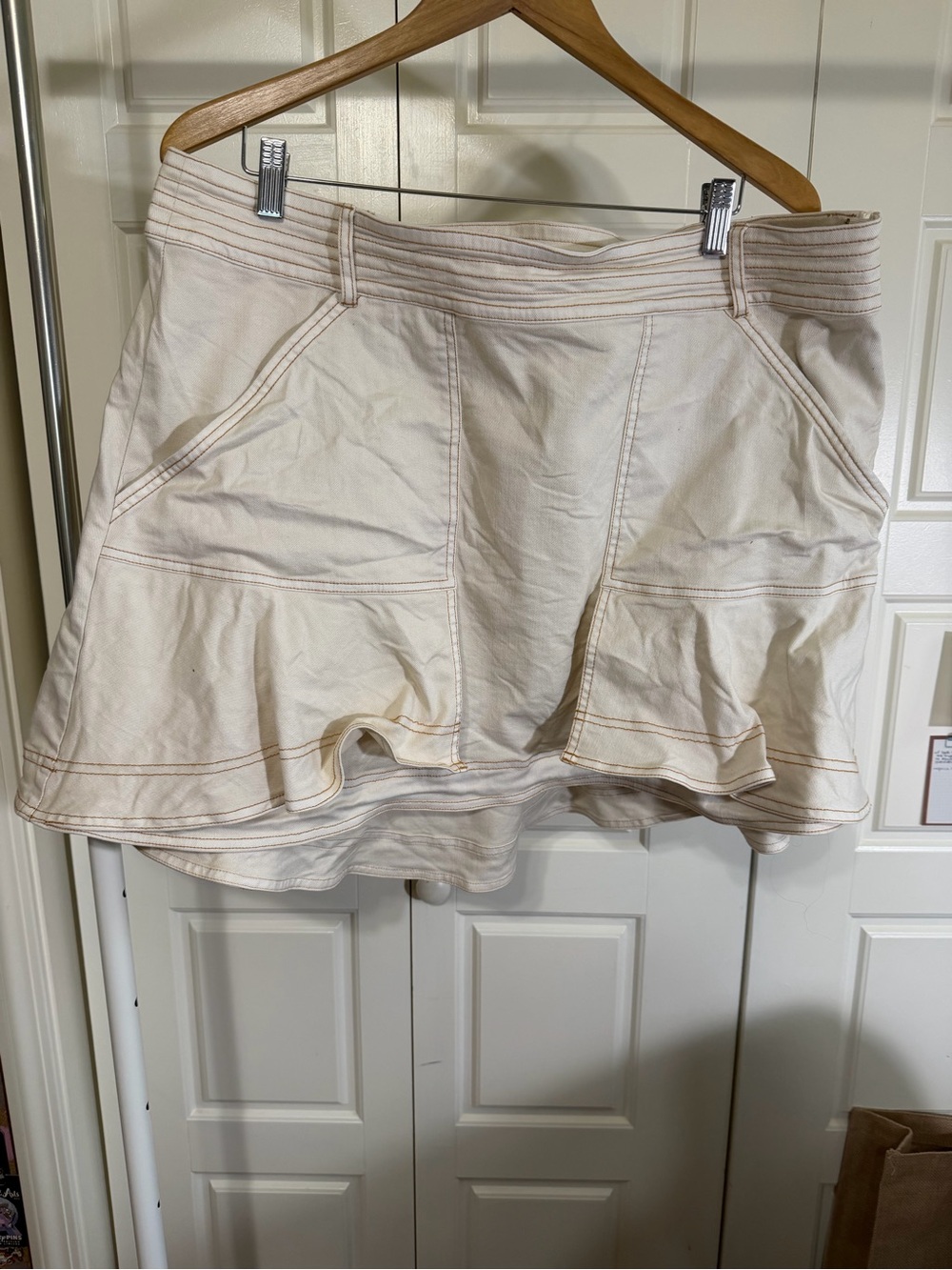 Anthropologie Cream Ruffle-Hem Skort with Panel Pockets